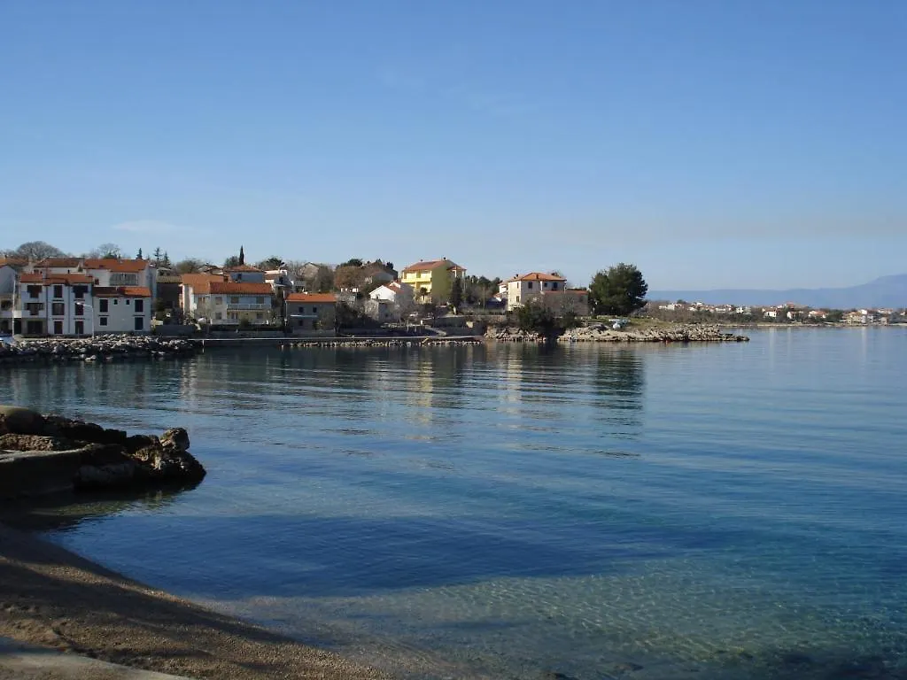 Apartments Premec Malinska 0*,  Croazia