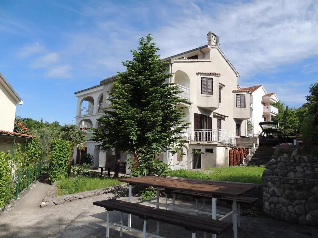 Apartments Premec Malinska