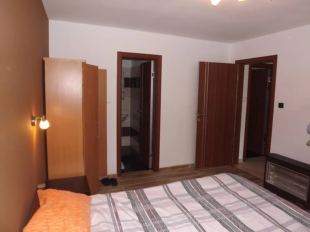 Apartments Premec Malinska 0*,